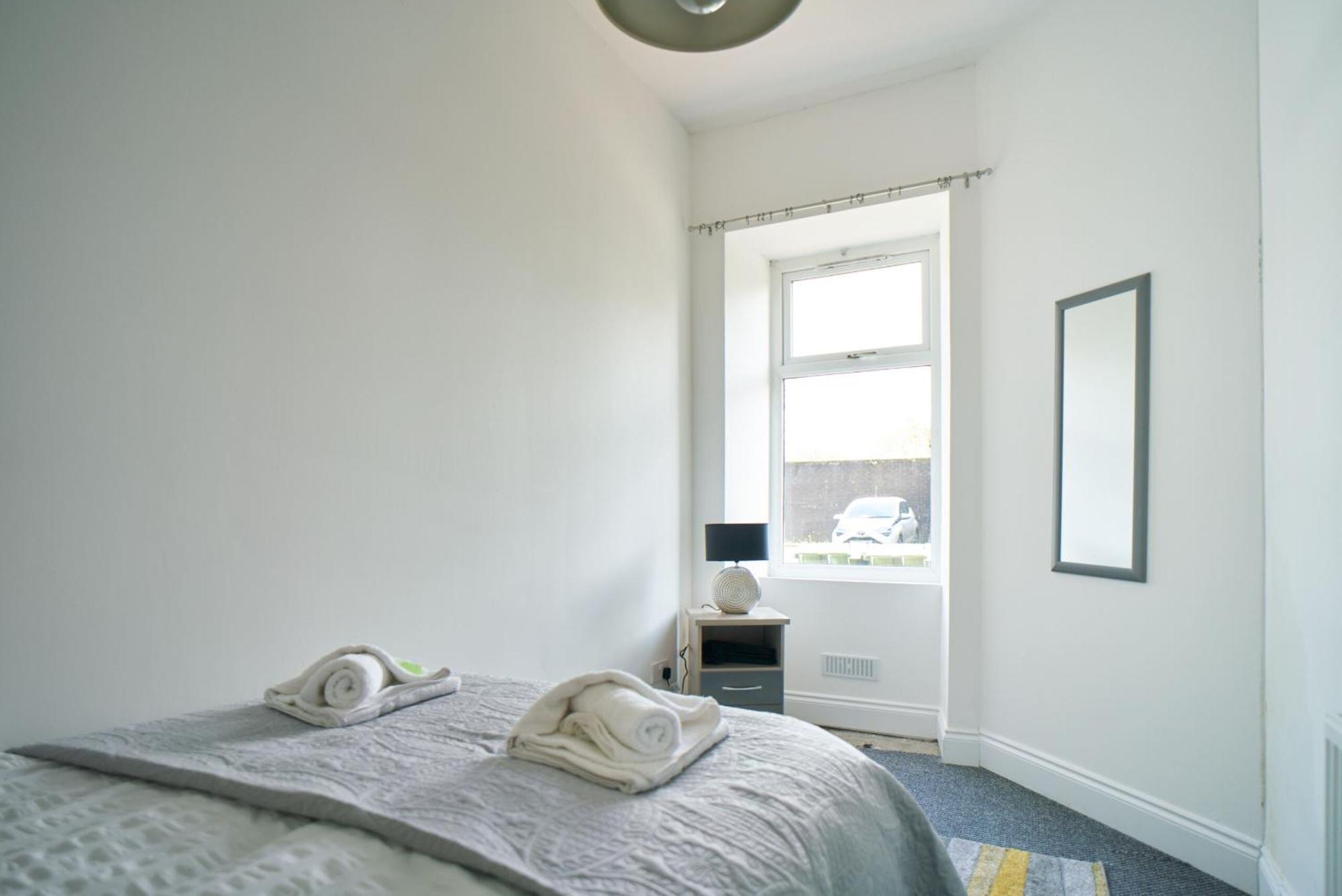 Meadow Apartment Dumbarton Szoba fotó